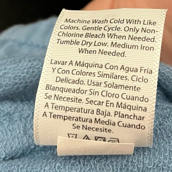 Terra & Sky Pale Blue Capris Size 3X - Picture 8 of 8